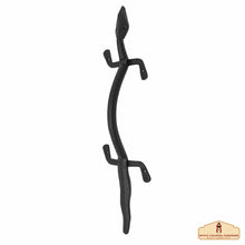 Load image into Gallery viewer, Rustic Hand Forged Iron Lizard Gate / Door Pull: Ideal for Victorian, Colonial, Retro, Steampunk, Gothic, Baroque, and Medieval Settings, (52.5x14) cm