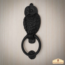 Load image into Gallery viewer, Rustic Cast Iron Owl Door Knocker: Ideal for Victorian, Colonial, Retro, Steampunk, Gothic, and Baroque Settings, (24.3x9) cm