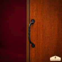 Load image into Gallery viewer, Rustic Hand Forged Door Pull Handle Set of 2: Ideal for Victorian, Colonial, Retro, Steampunk, Gothic, Baroque, and Medieval Settings, 16.5 cm