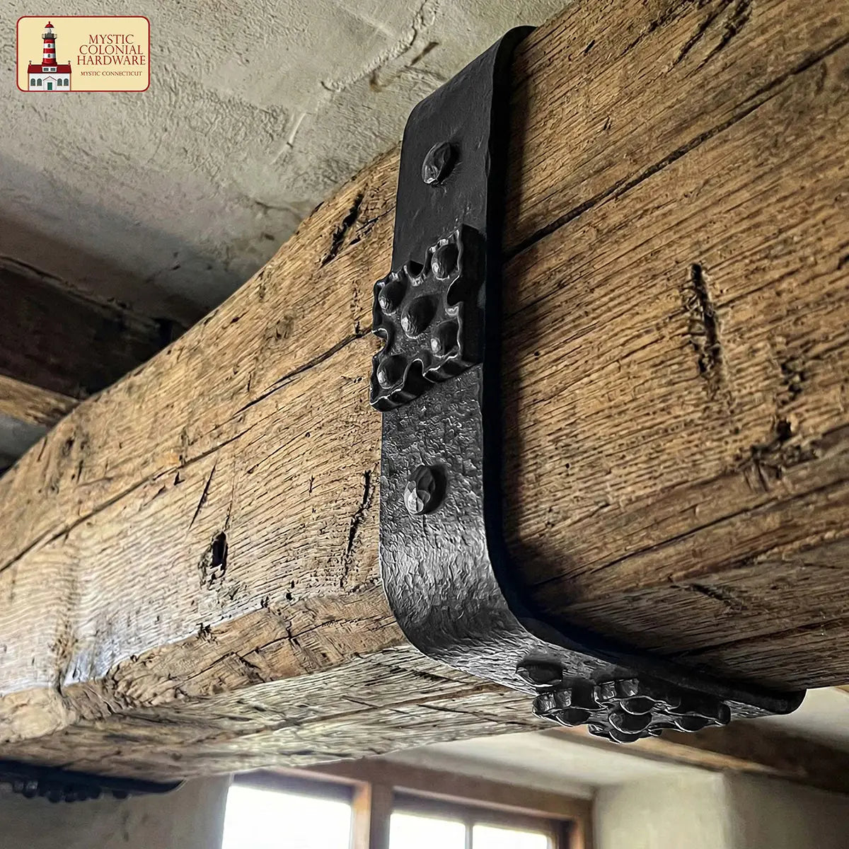 Iron Gothic Decorative Clavos