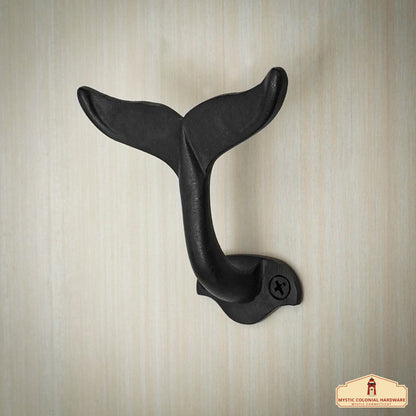 Rustic Cast Iron Wall Hooks : Ideal for Victorian, Colonial, Retro, Steampunk, Gothic, and Baroque Settings (8.6x8) cm
