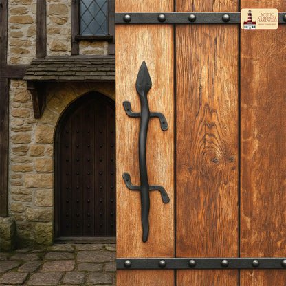 Rustic Hand Forged Iron Lizard Gate / Door Pull: Ideal for Victorian, Colonial, Retro, Steampunk, Gothic, Baroque, and Medieval Settings, (52.5x14) cm