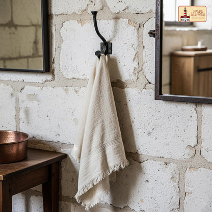 Rustic Cast Iron Wall Hooks Set of 2: Ideal for Victorian, Colonial, Retro, Steampunk, Gothic, and Baroque Settings 13 cm