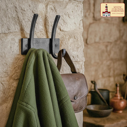 Rustic Forged Iron Wall Hooks, Heavy Duty Retro Utility Hooks for Hanging Coat, Bag, Towel, Robe, Hat and More : Black